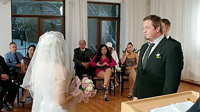 Wedding porno with the hot bride riding dick in front of her family