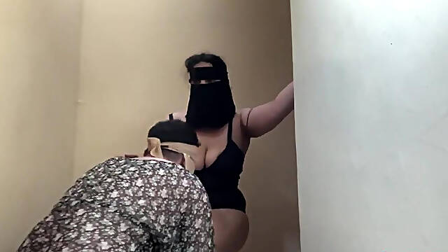 جوج قحبات خصهم حواي زبو غليض احوينا بزوج