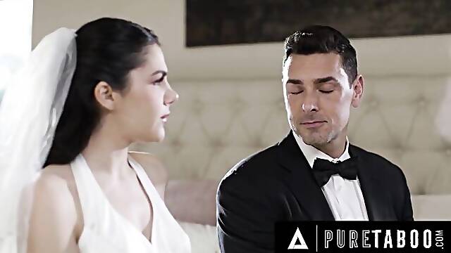 Valentinas brunette xxx