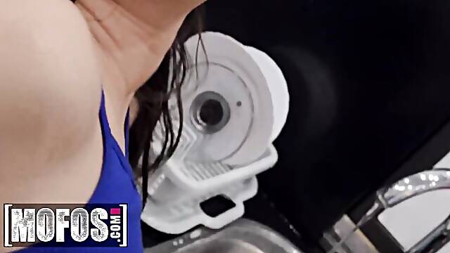 Linda Del Sol and Tommy Cabrios mofos movie by Mofos
