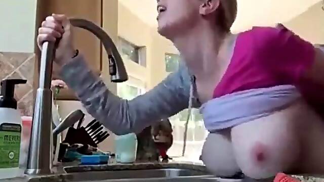 Amateur milf Bolton wife complete: Big Tits, Mature Homemade Porn