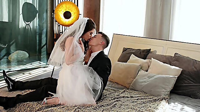 Hot bride Stefany Kyler fucks a stranger groom