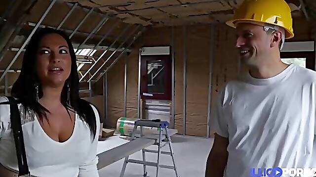 Eva is a slutty, French brunette who likes a good fuck, even with a total stranger