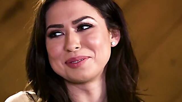 Continuation Of The Kristens Sexy Story