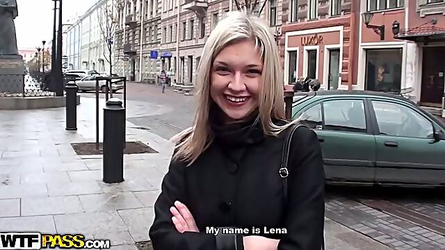 Raunchy public toilet fuck for a pretty bimbo