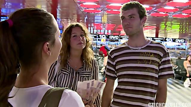 Picked up girls give POV BJ after doggystyle fuck in the woods