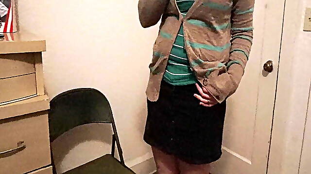 Shady Producer Interviews Filthy but Shy Slut Vicki