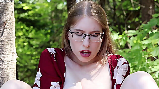 Orgasm in the Forest - Peeker POV