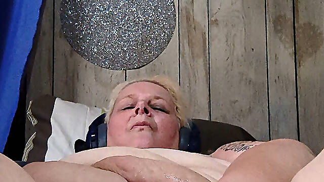 Fucking the Biggest Cucumber