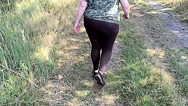 Bound tits in the woods