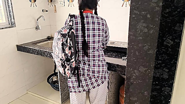 Indian College Girl First Time Sex Video